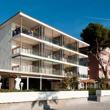 Apartamentos Turisticos Augustus Cambrils Kültér fotó