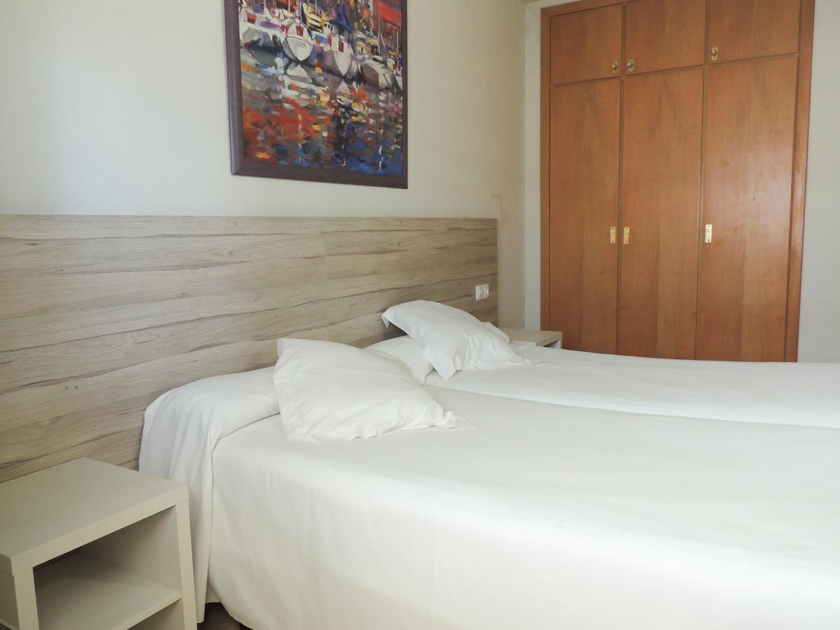 Apartamentos Turisticos Augustus Cambrils Kültér fotó