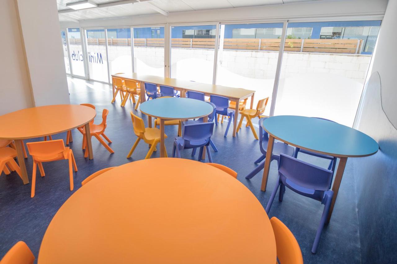 Apartamentos Turisticos Augustus Cambrils Kültér fotó